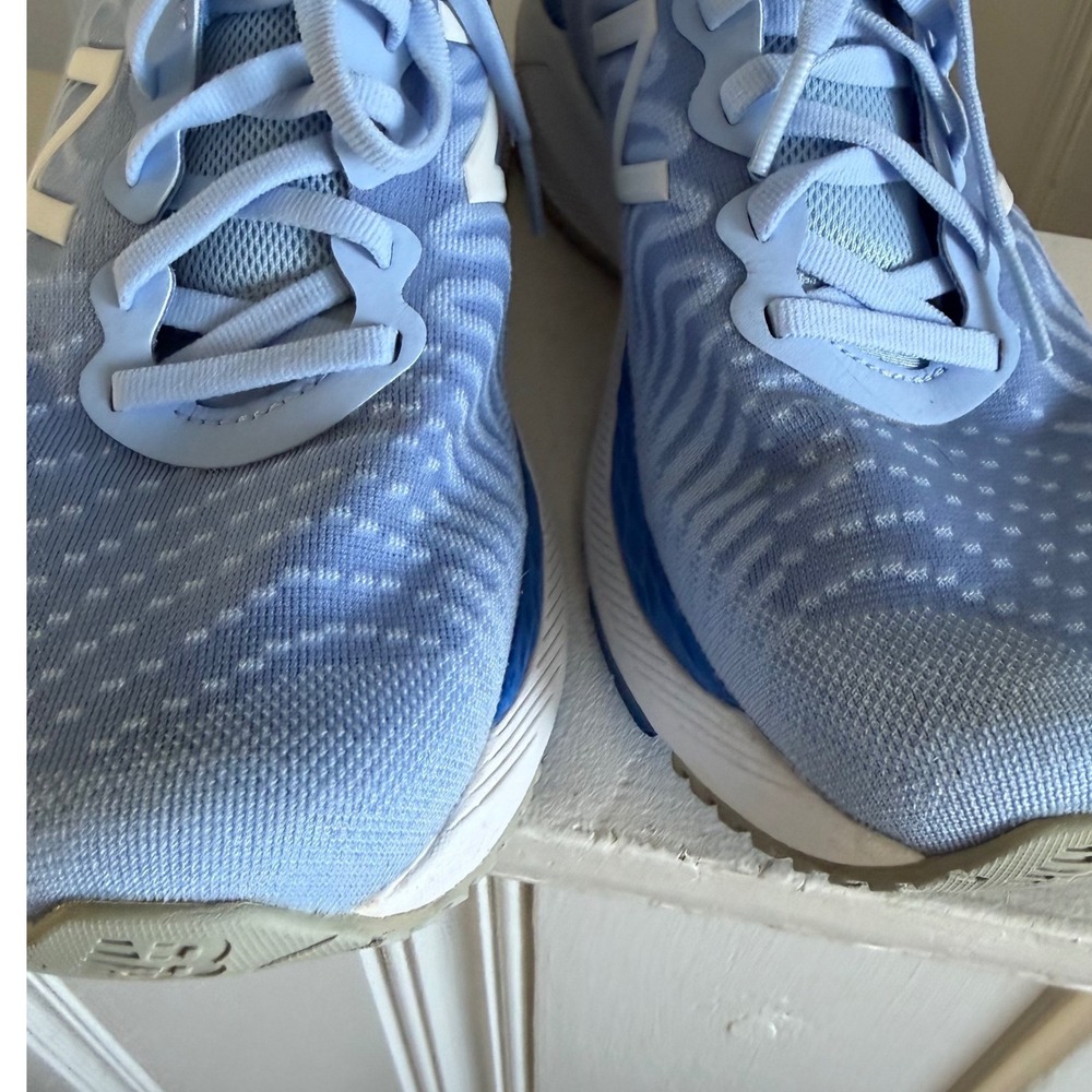 New Balance Fresh Foam 860v11 Running Shoes Light Blue W860A11 Womens 8.5 D Wide - Picture 5 of 8